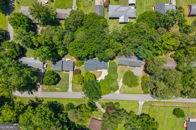 258 Pebble Creek Drive, Toccoa, GA 30577