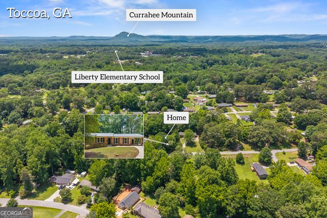 258 Pebble Creek Drive, Toccoa, GA 30577