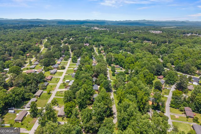 258 Pebble Creek Drive, Toccoa, GA 30577