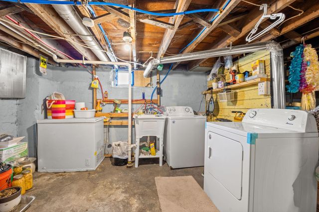 307 Maryland Avenue W, Saint Paul, MN 55117