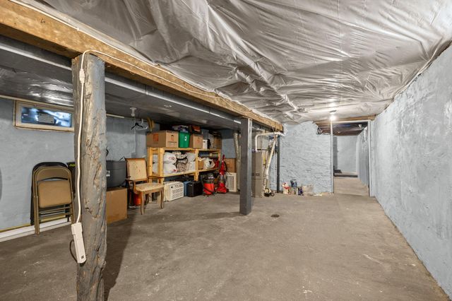 307 Maryland Avenue W, Saint Paul, MN 55117