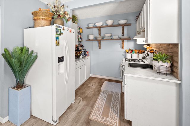 307 Maryland Avenue W, Saint Paul, MN 55117