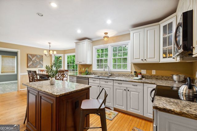 1300 Sever Woods Drive, Lawrenceville, GA 30043