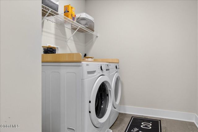 10 Quail Run, Voorheesville, NY 12186