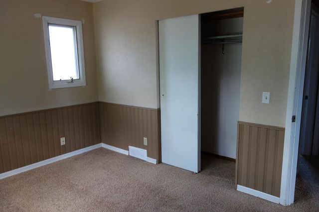 1801 Linn Drive, Owatonna, MN 55060