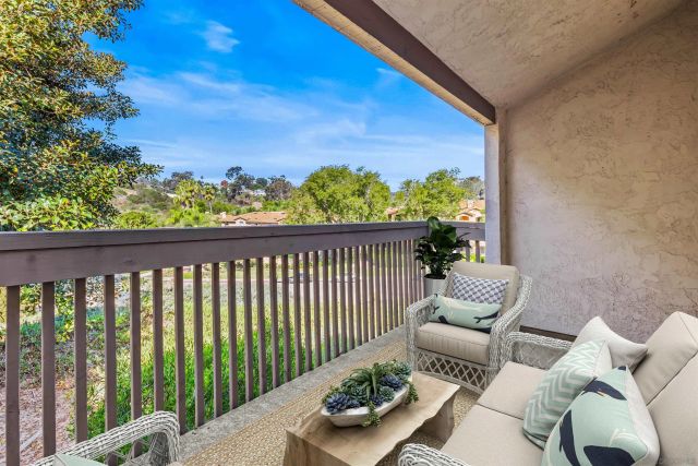 8561 Villa La Jolla Dr K, La Jolla, CA 92037