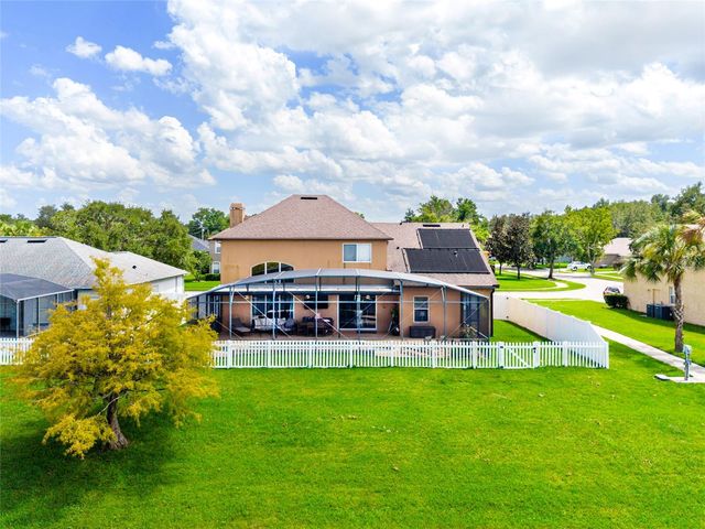 353 LAKE AMBERLEIGH DRIVE, Winter Garden, FL 34787