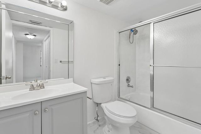 9740 W Mcnab Road 111, Tamarac, FL 33321