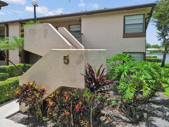 9740 W Mcnab Road 111, Tamarac, FL 33321