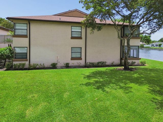 9740 W Mcnab Road 111, Tamarac, FL 33321