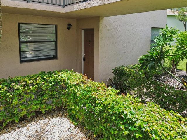 9740 W Mcnab Road 111, Tamarac, FL 33321