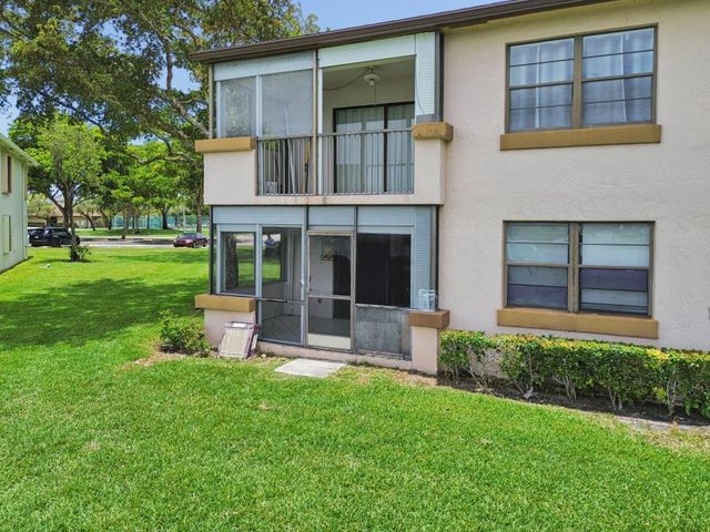 9740 W Mcnab Road 111, Tamarac, FL 33321