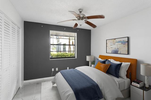 9740 W Mcnab Road 111, Tamarac, FL 33321