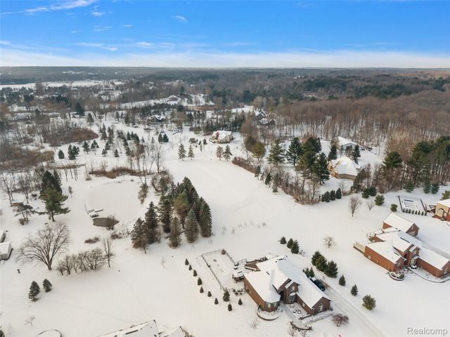 8267 Sandi Lane, Bruce Township, MI 48065