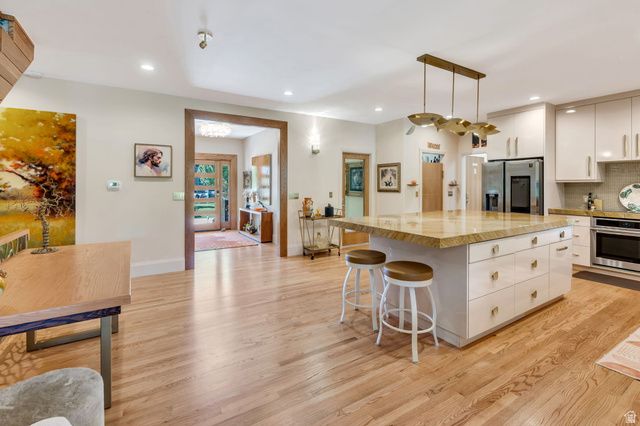 4966 W OLD OAK LN, Highland, UT 84003