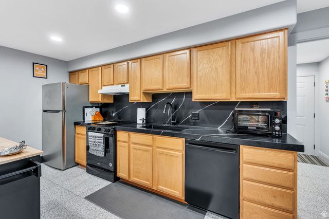 4966 W OLD OAK LN, Highland, UT 84003