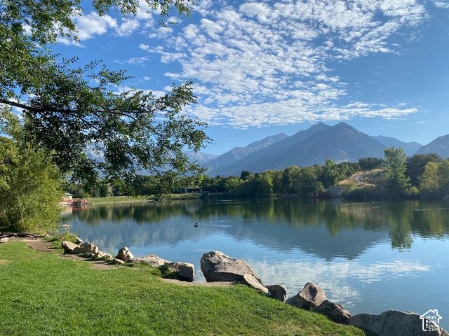 4966 W OLD OAK LN, Highland, UT 84003