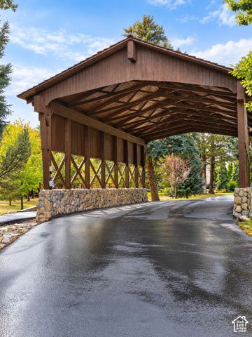 4966 W OLD OAK LN, Highland, UT 84003