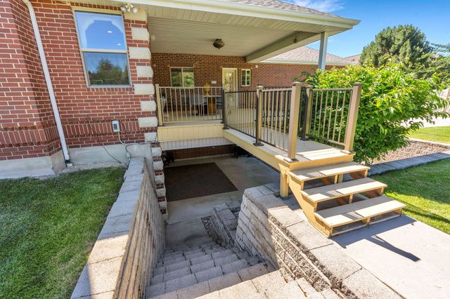 4966 W OLD OAK LN, Highland, UT 84003