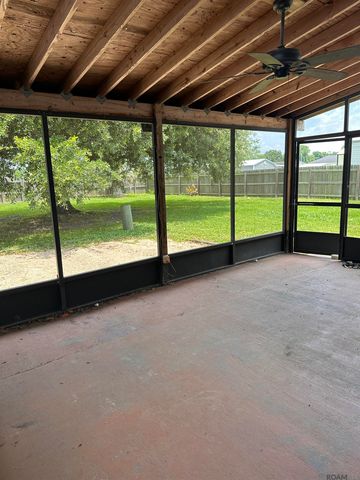 116 Alisha Drive, Gray, LA 70359