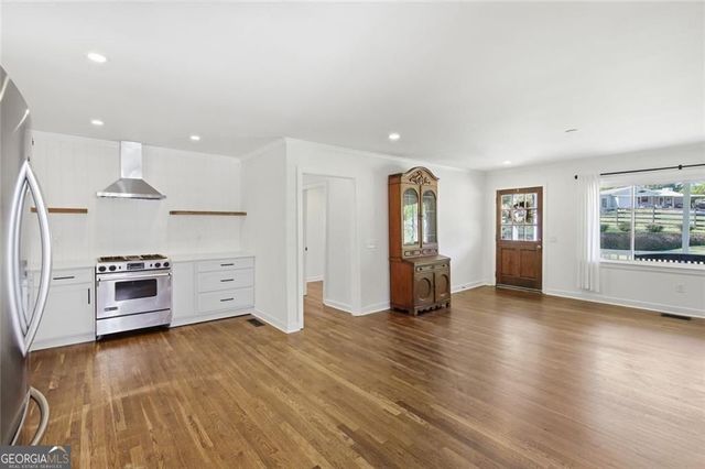 2215 Roper Road, Cumming, GA 30028