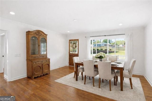 2215 Roper Road, Cumming, GA 30028