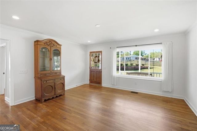 2215 Roper Road, Cumming, GA 30028