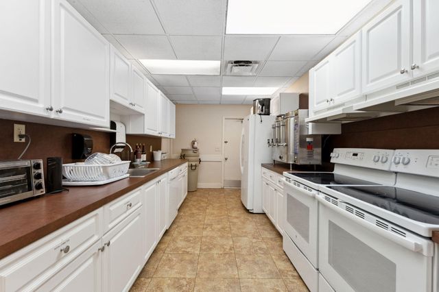 1160 Mahogany Way 103, Delray Beach, FL 33445