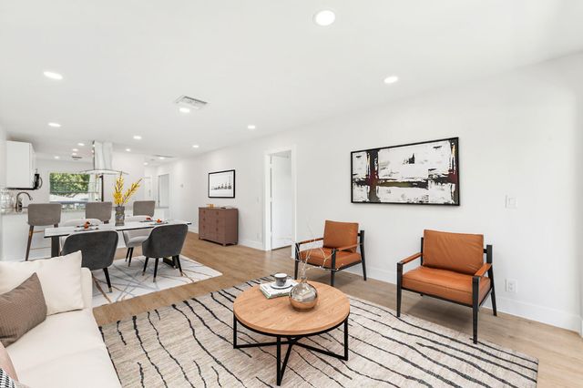 1160 Mahogany Way 103, Delray Beach, FL 33445