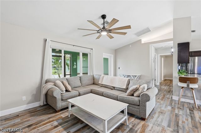 4425 SW 14th PL, Cape Coral, FL 33914