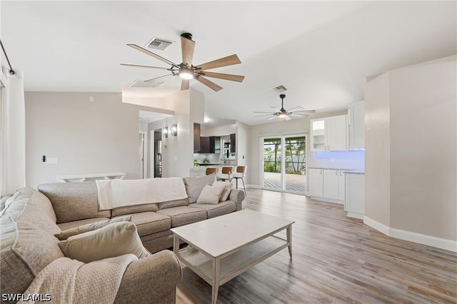 4425 SW 14th PL, Cape Coral, FL 33914