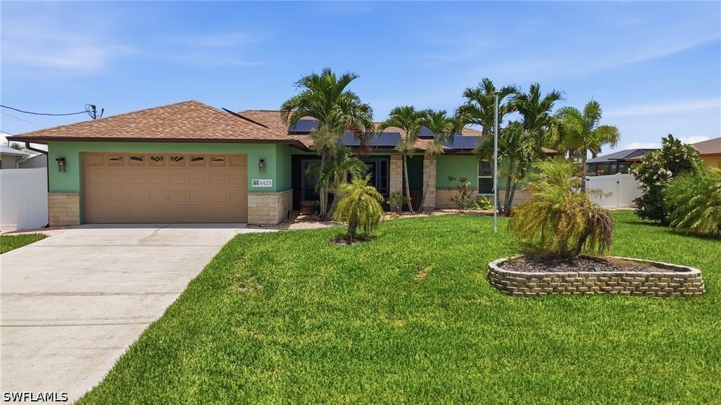 4425 SW 14th PL, Cape Coral, FL 33914