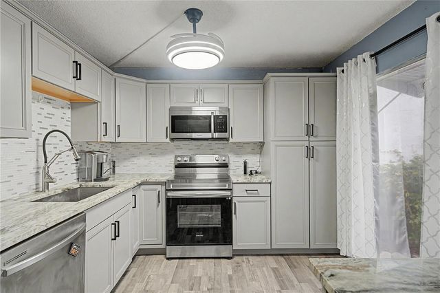 1655 S HIGHLAND AVENUE F129, Clearwater, FL 33756