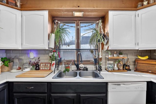 1513 Carrington Street, Janesville, WI 53545