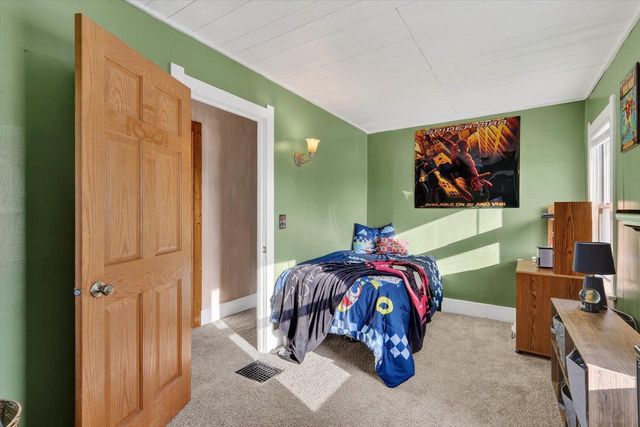 1513 Carrington Street, Janesville, WI 53545