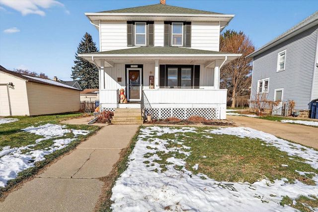 1513 Carrington Street, Janesville, WI 53545