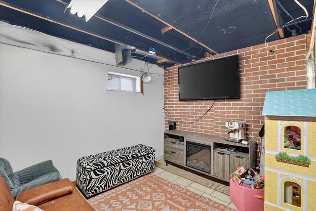 1513 Carrington Street, Janesville, WI 53545