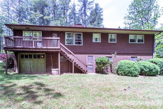 3004 Kanuga Road, Hendersonville, NC 28739
