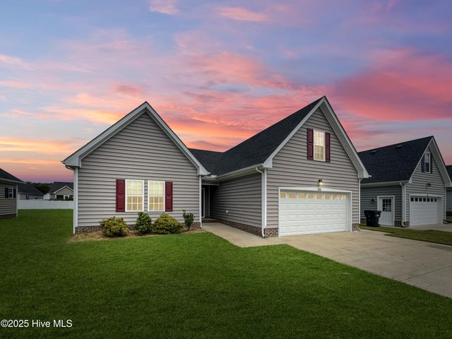 528 Millbrooke Circle, Elizabeth City, NC 27909