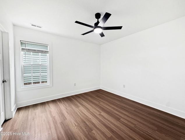 528 Millbrooke Circle, Elizabeth City, NC 27909