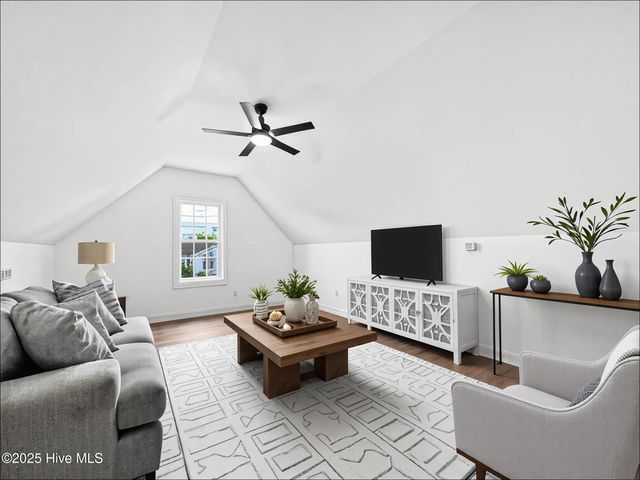 528 Millbrooke Circle, Elizabeth City, NC 27909