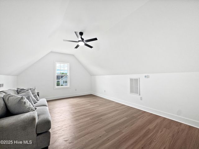 528 Millbrooke Circle, Elizabeth City, NC 27909