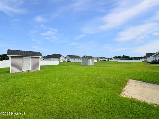528 Millbrooke Circle, Elizabeth City, NC 27909