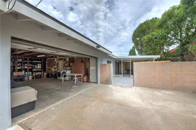 2946 Gladstone Street, Pomona, CA 91767