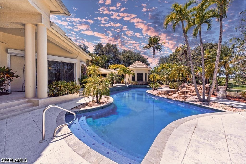 6599 Glen Arbor WAY, Naples, FL 34119