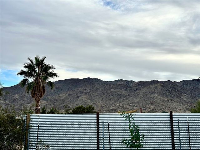 6608 Star Dune, 29 Palms, CA 92277