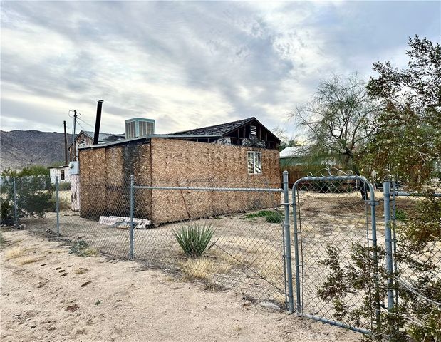 6608 Star Dune, 29 Palms, CA 92277