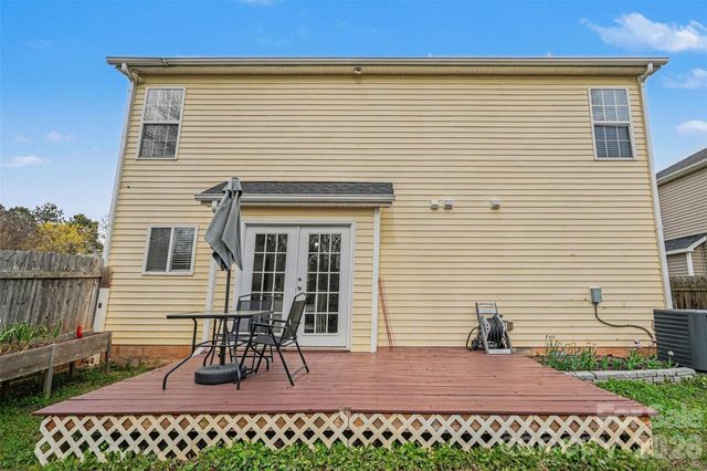 5504 Waverly Lynn Lane, Charlotte, NC 28269