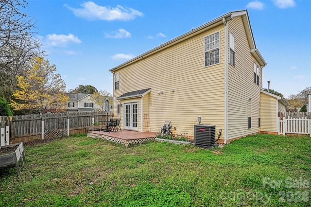 5504 Waverly Lynn Lane, Charlotte, NC 28269