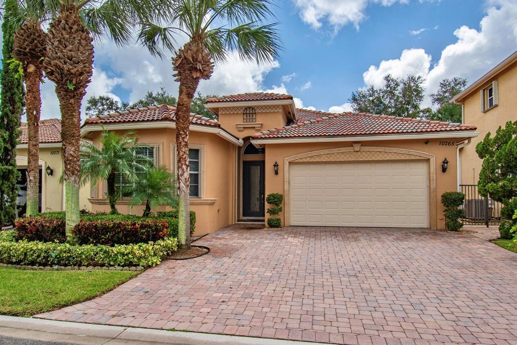 10265 Isle Wynd Court, Boynton Beach, FL 33437